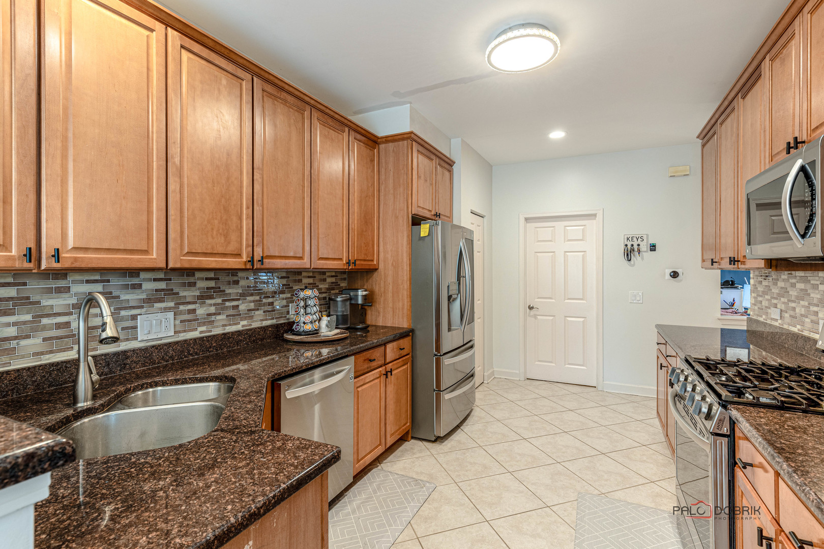 441 BAY TREE Circle, Vernon Hills, IL 60061