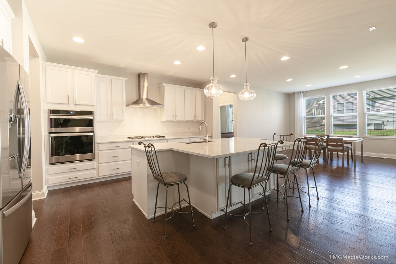 3336 Empress Drive, Naperville, IL 60564