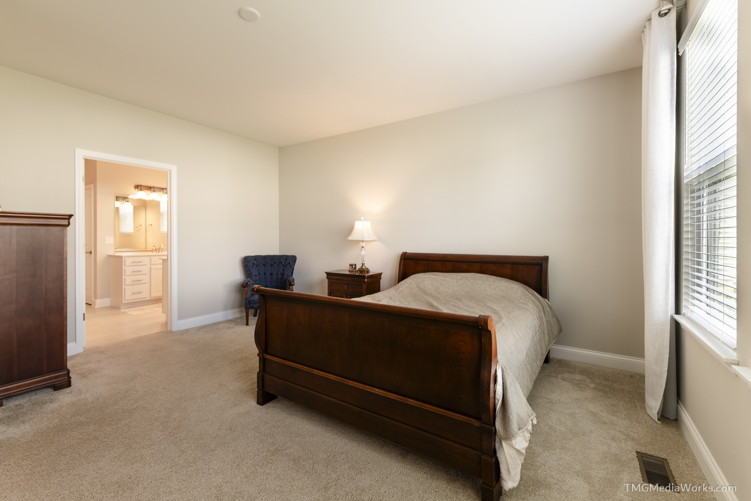 3336 Empress Drive, Naperville, IL 60564