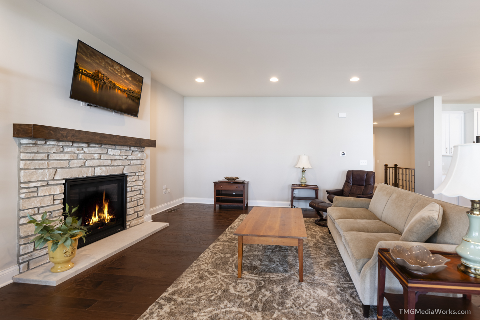 3336 Empress Drive, Naperville, IL 60564