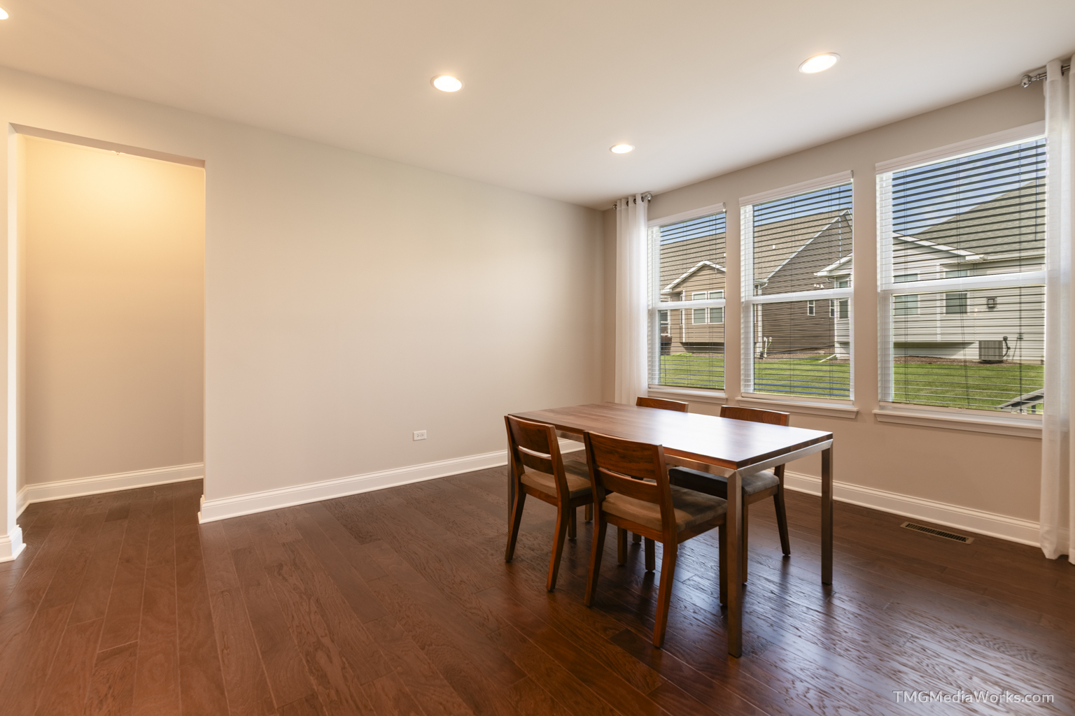 3336 Empress Drive, Naperville, IL 60564