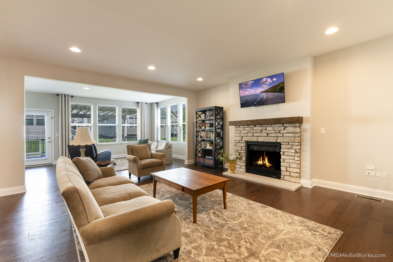 3336 Empress Drive, Naperville, IL 60564