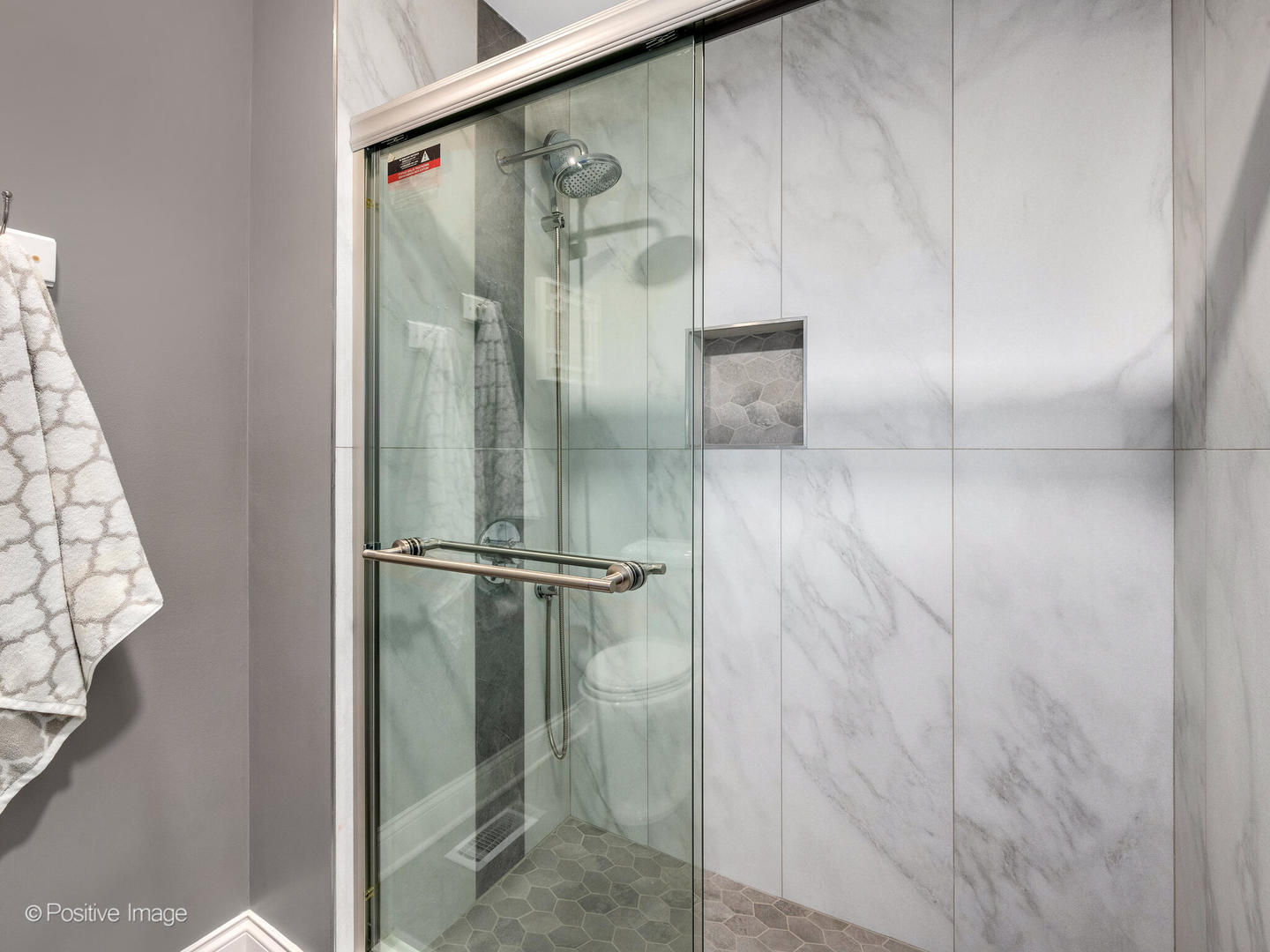 1s095 Spring Road #1D, Oakbrook Terrace, IL 60181