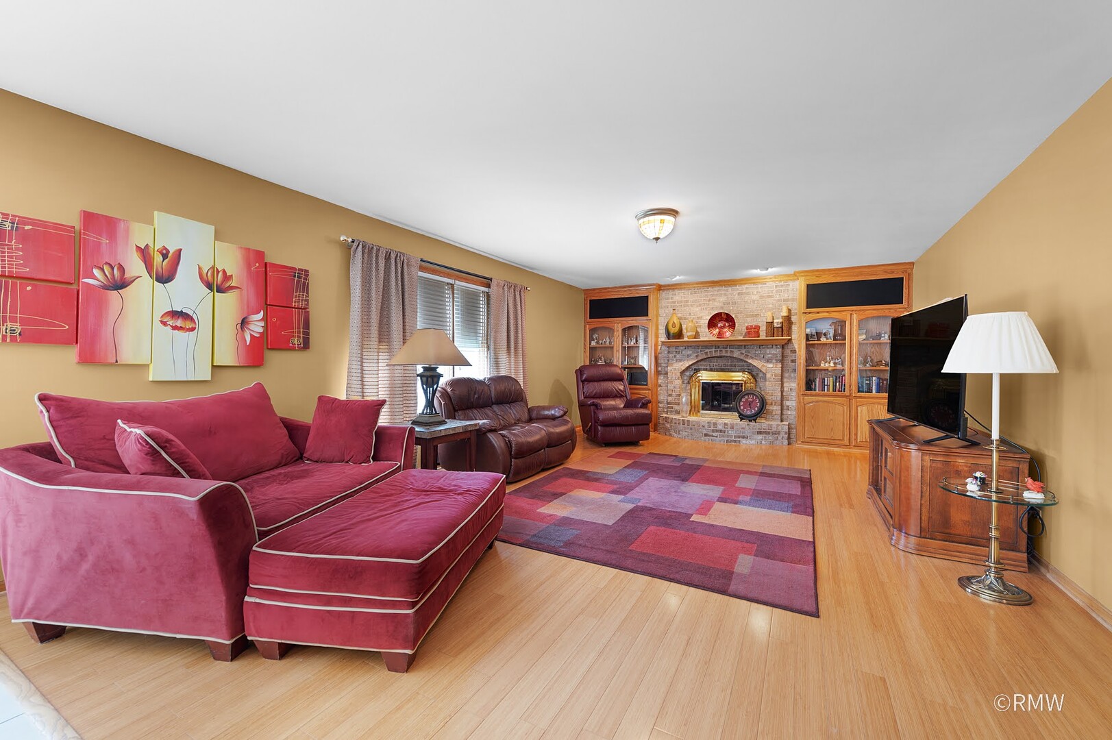 1227 W Surrey Lane, Addison, IL 60101
