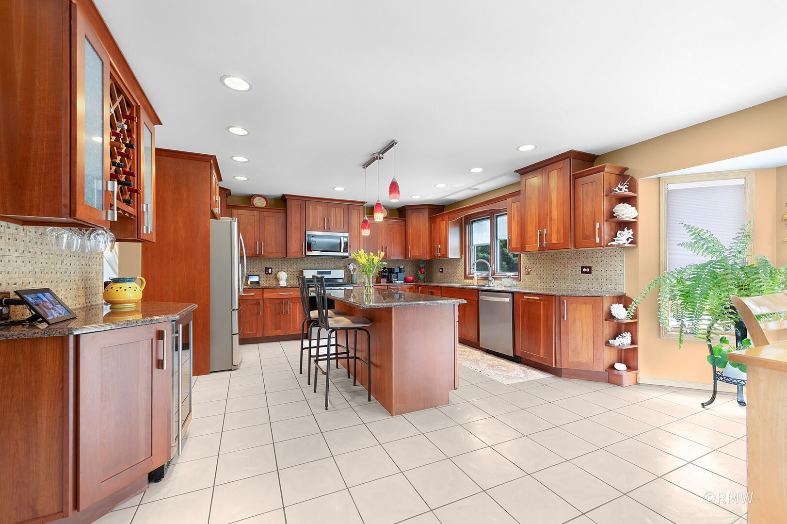 1227 W Surrey Lane, Addison, IL 60101