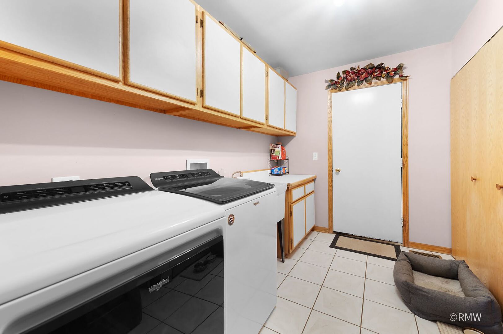 1227 W Surrey Lane, Addison, IL 60101