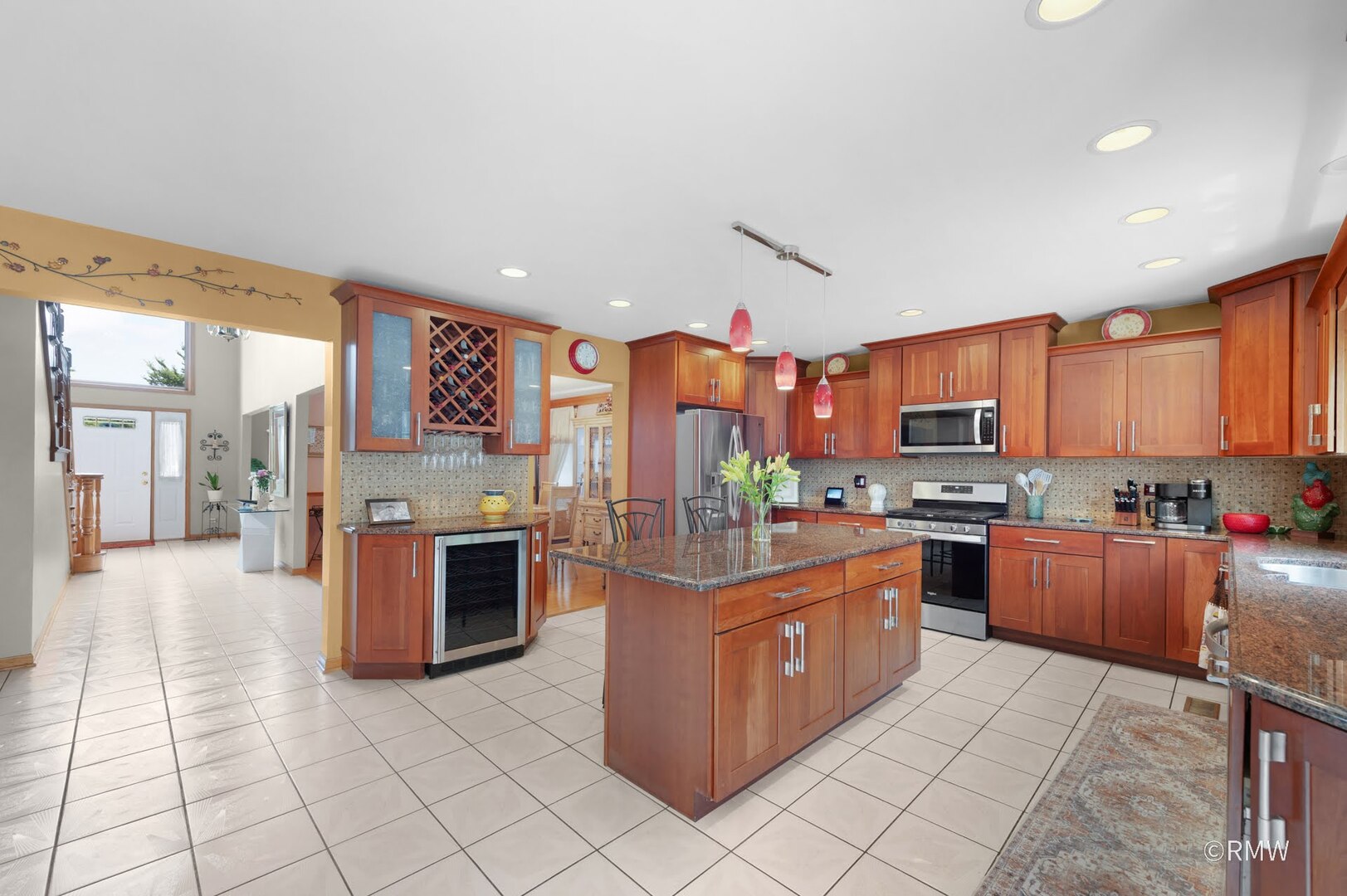 1227 W Surrey Lane, Addison, IL 60101