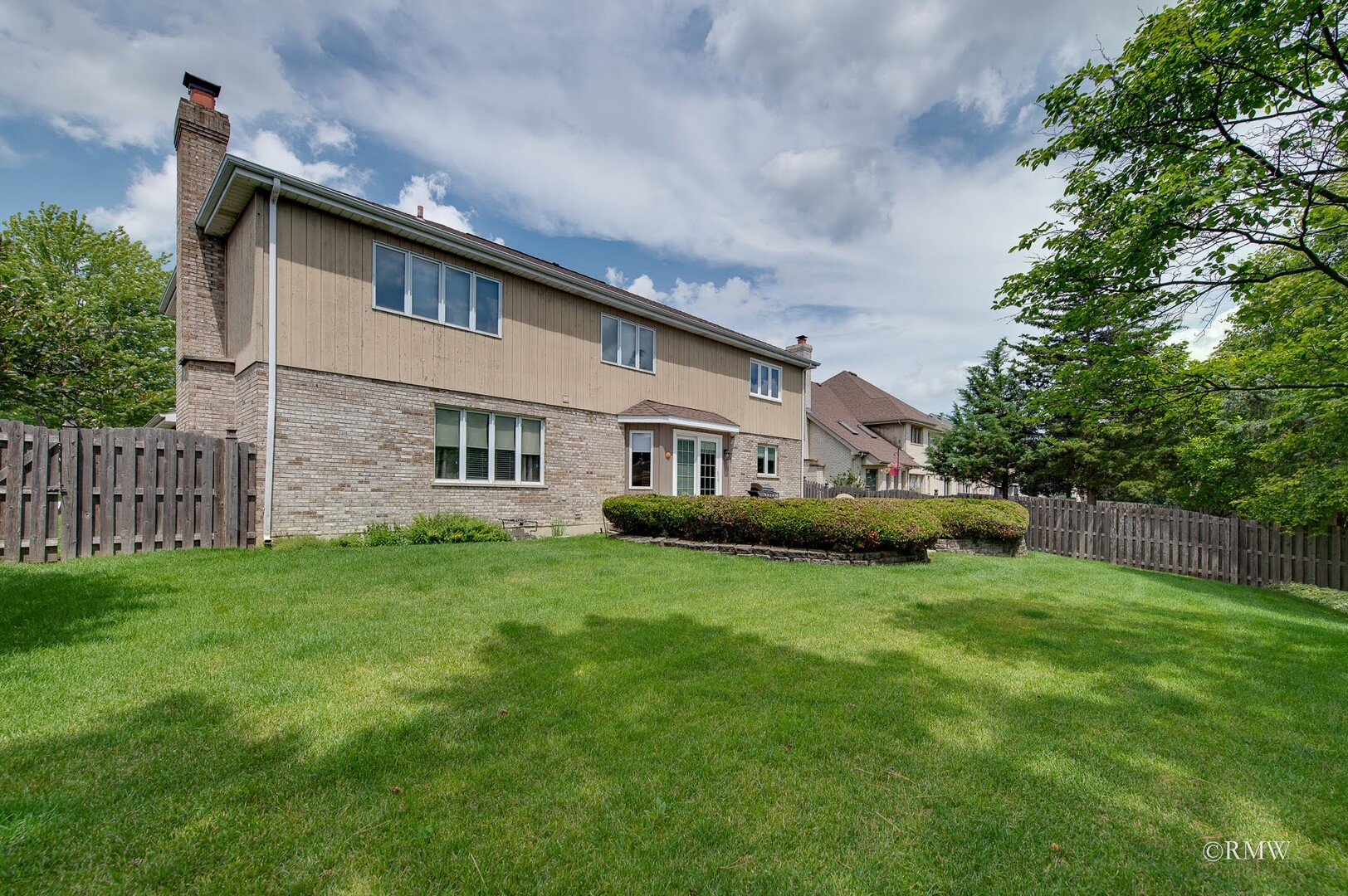 1227 W Surrey Lane, Addison, IL 60101