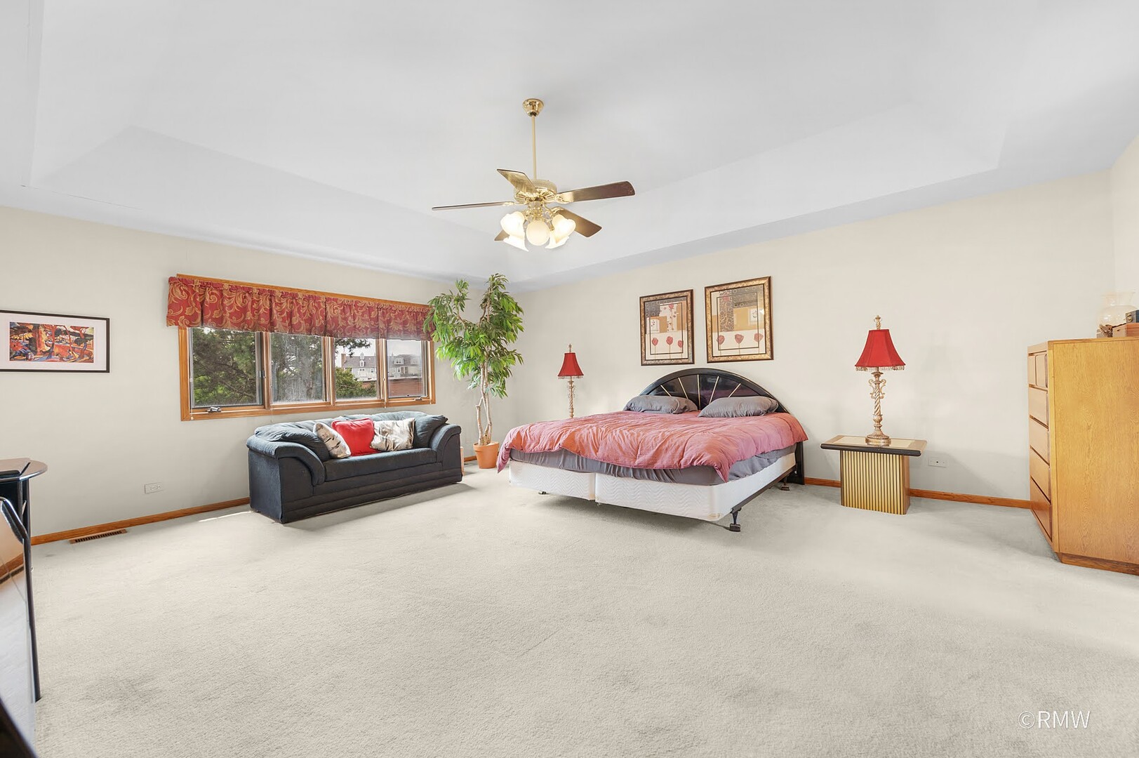 1227 W Surrey Lane, Addison, IL 60101