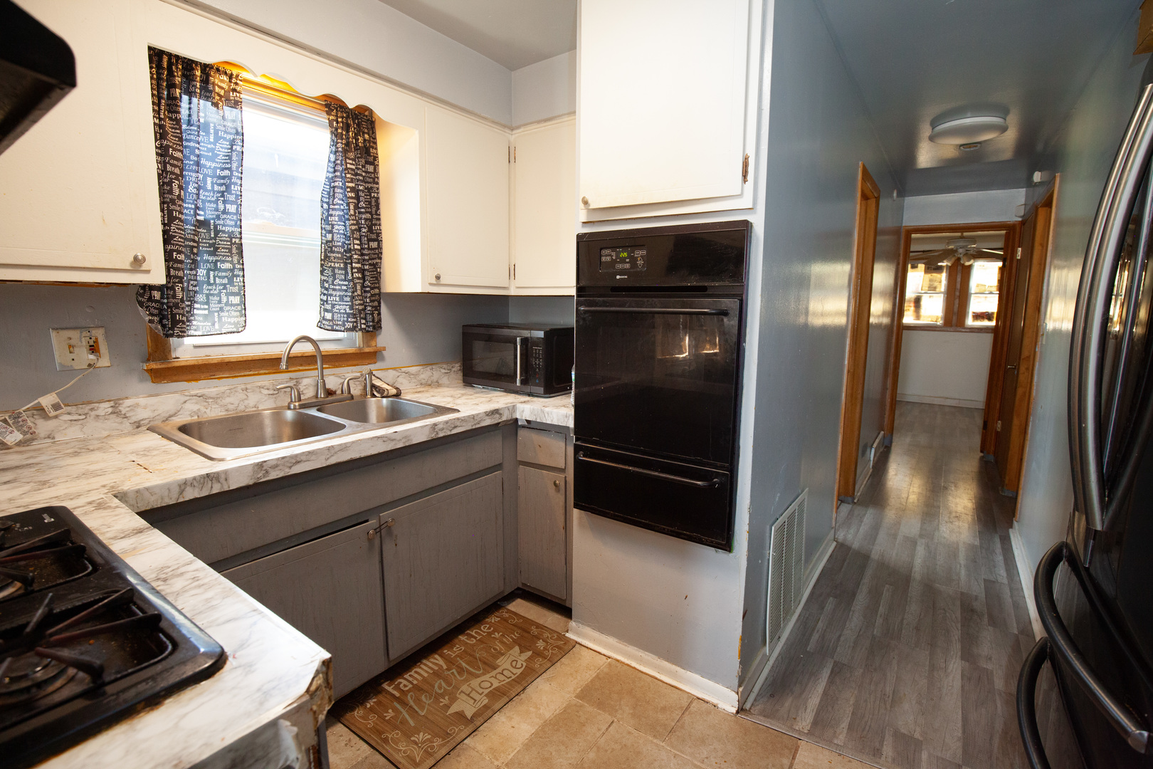 10034 S Princeton Avenue, Chicago, IL 60628