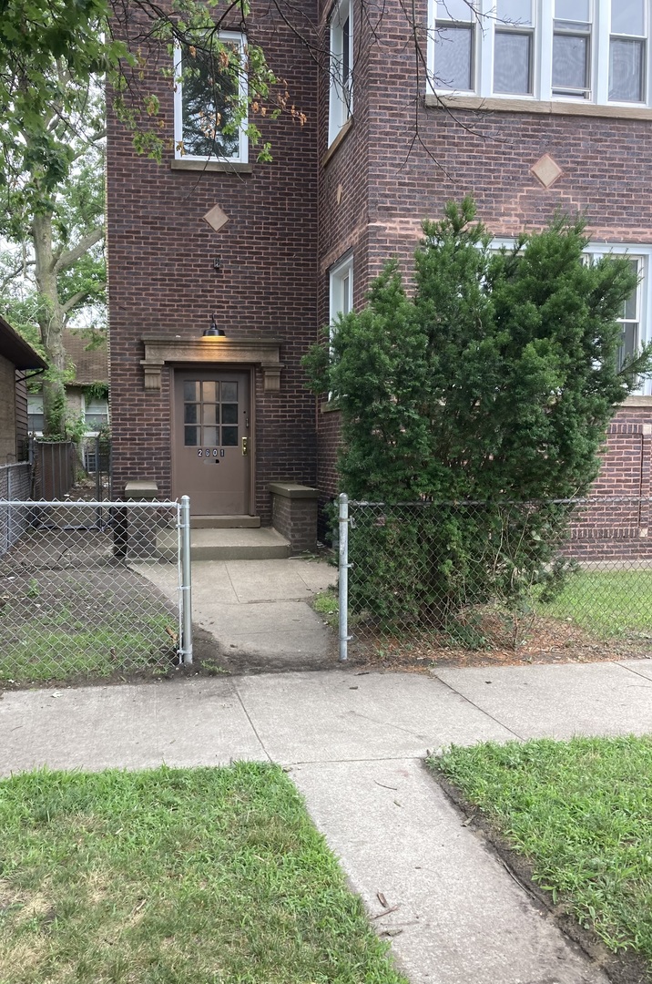 2601 E 78th Street, Chicago, IL 60649