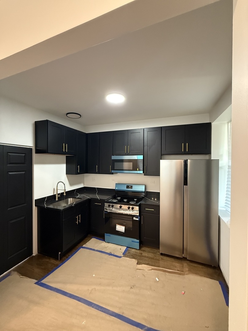 2601 E 78th Street, Chicago, IL 60649