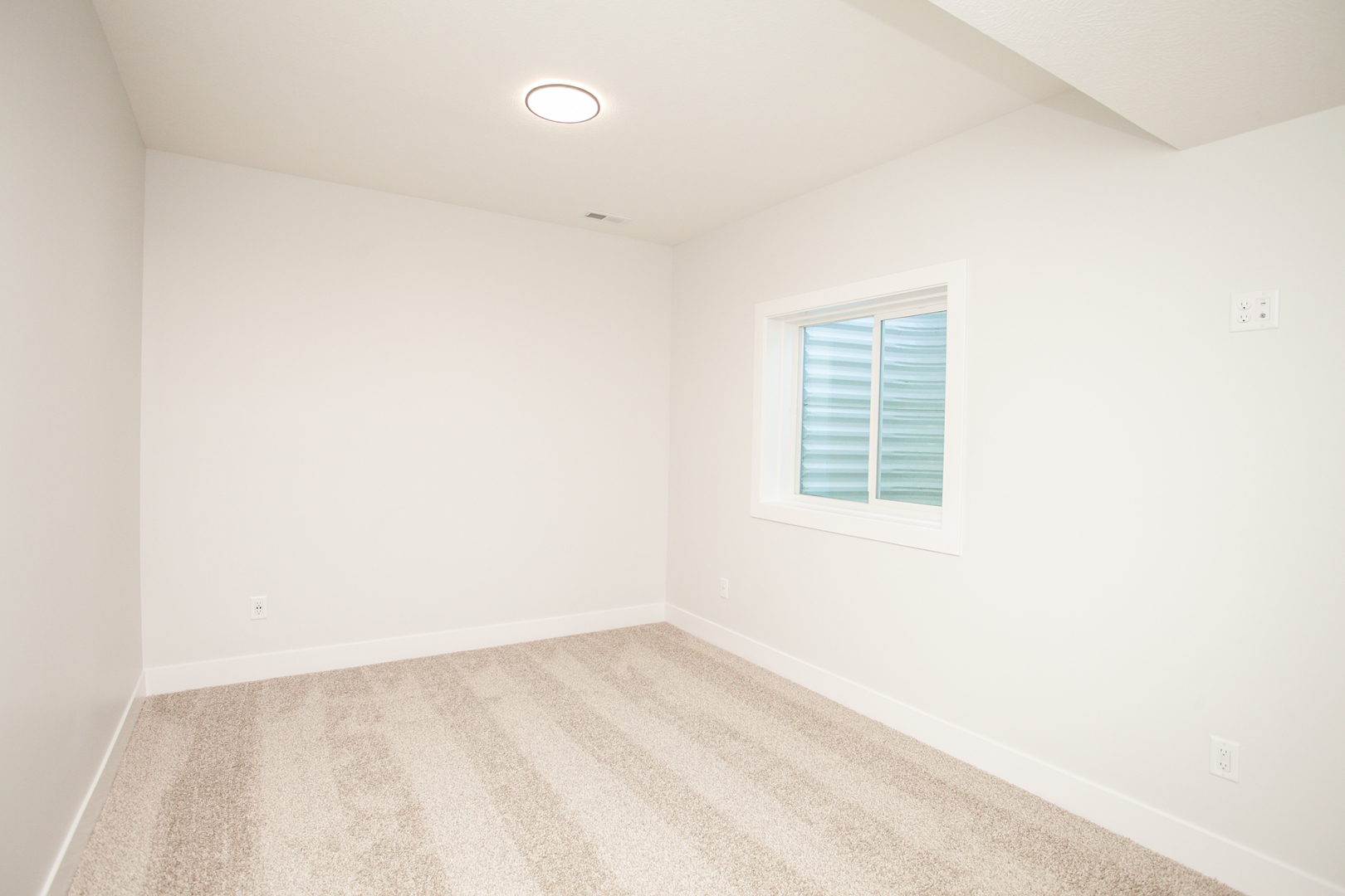 2194 Corrigan Way, Normal, IL 61761