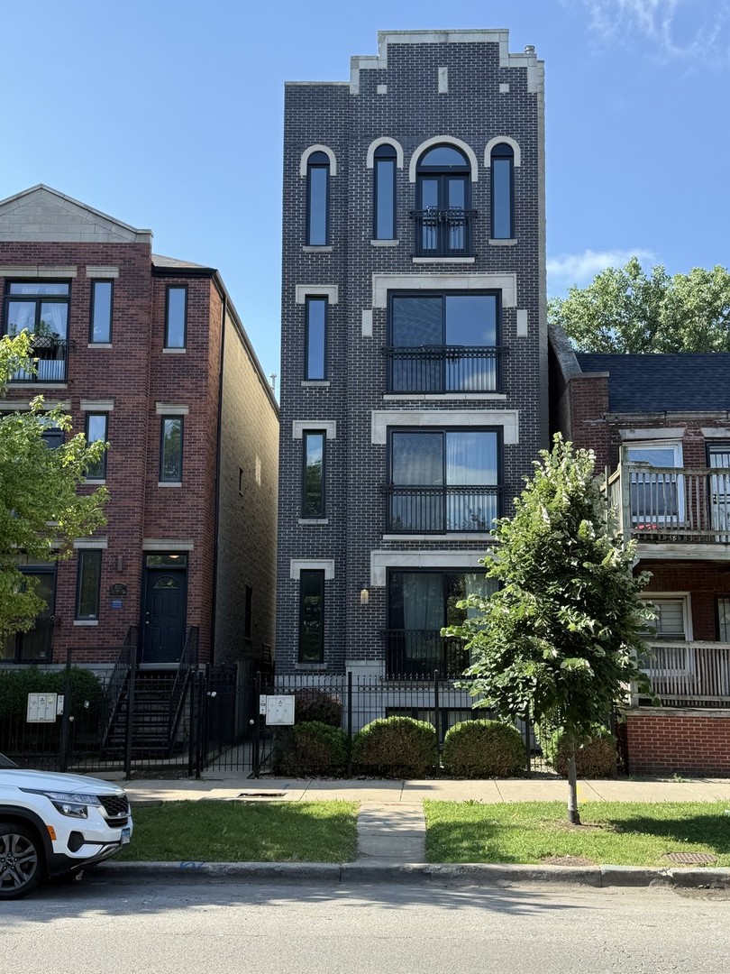 3123 W Washington Boulevard #3, Chicago, IL 60612