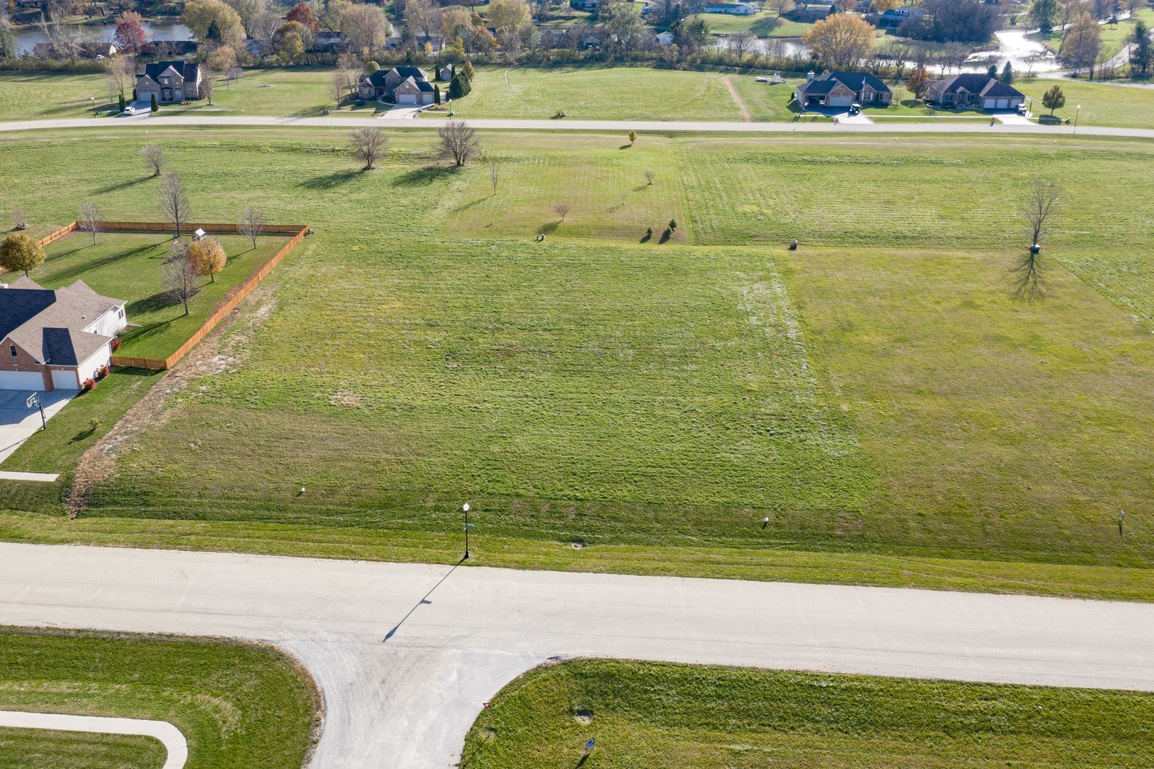 1005 Fox Trail Lane, Somonauk, IL 60552