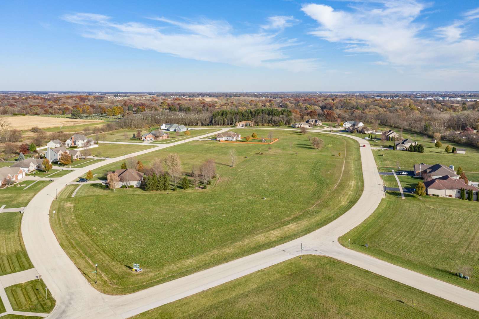1005 Fox Trail Lane, Somonauk, IL 60552