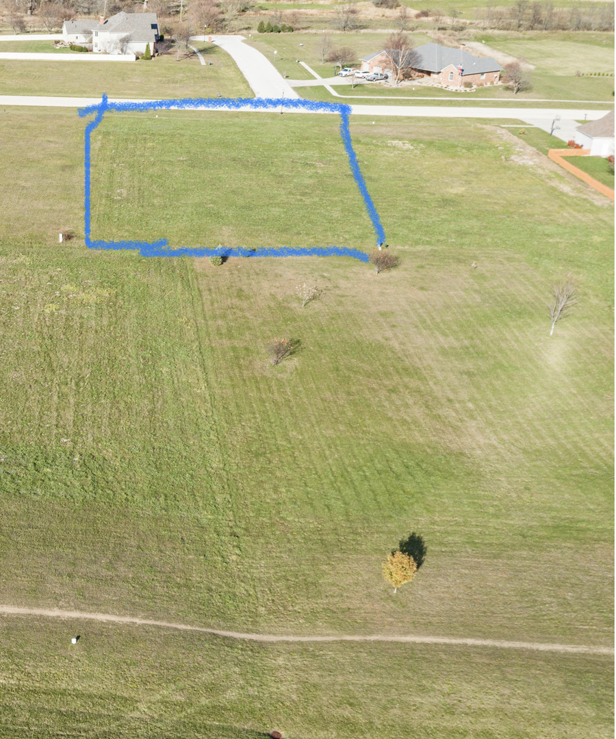 1005 Fox Trail Lane, Somonauk, IL 60552