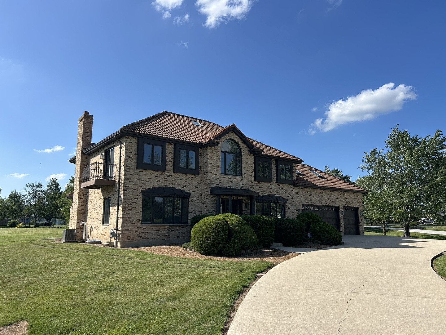 2658 E ROYAL RIDGE Drive, Crete, IL 60417