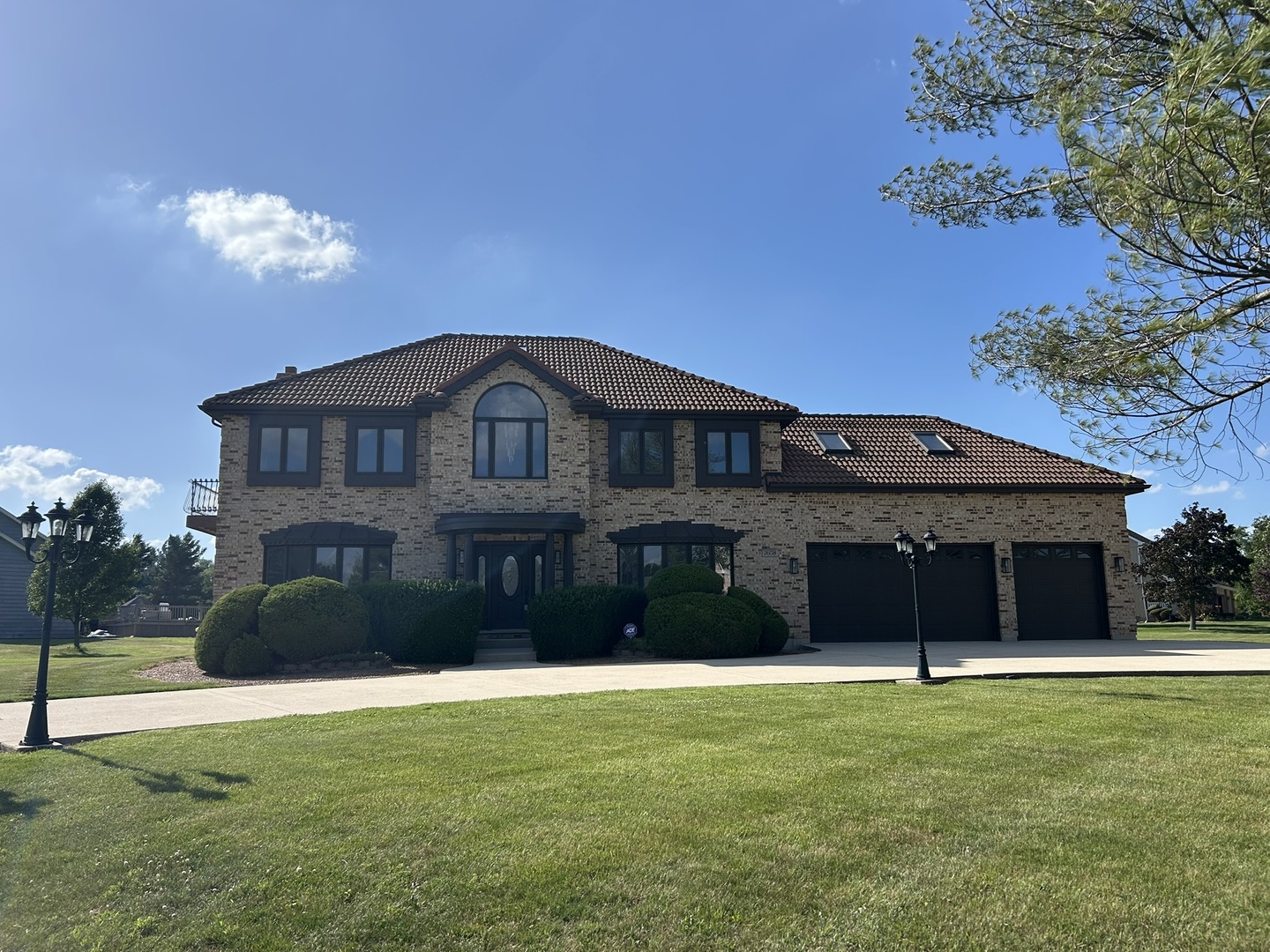 2658 E ROYAL RIDGE Drive, Crete, IL 60417