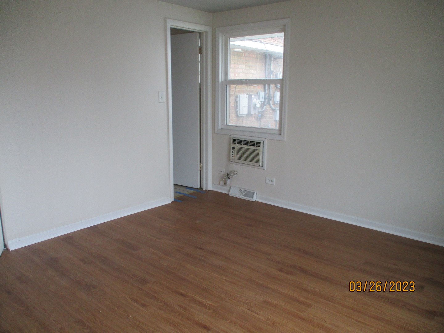 4215 W 87TH Street, Hometown, IL 60456