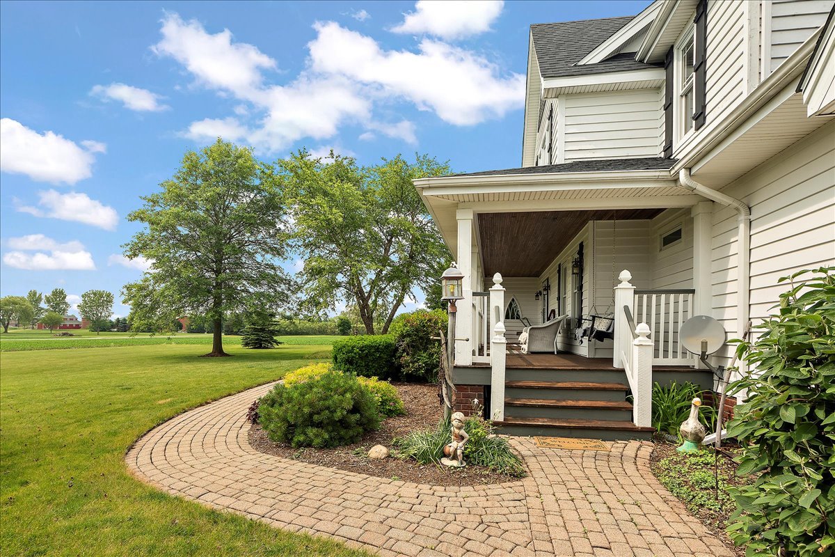27425 S Steven Ray Drive, Monee, IL 60449
