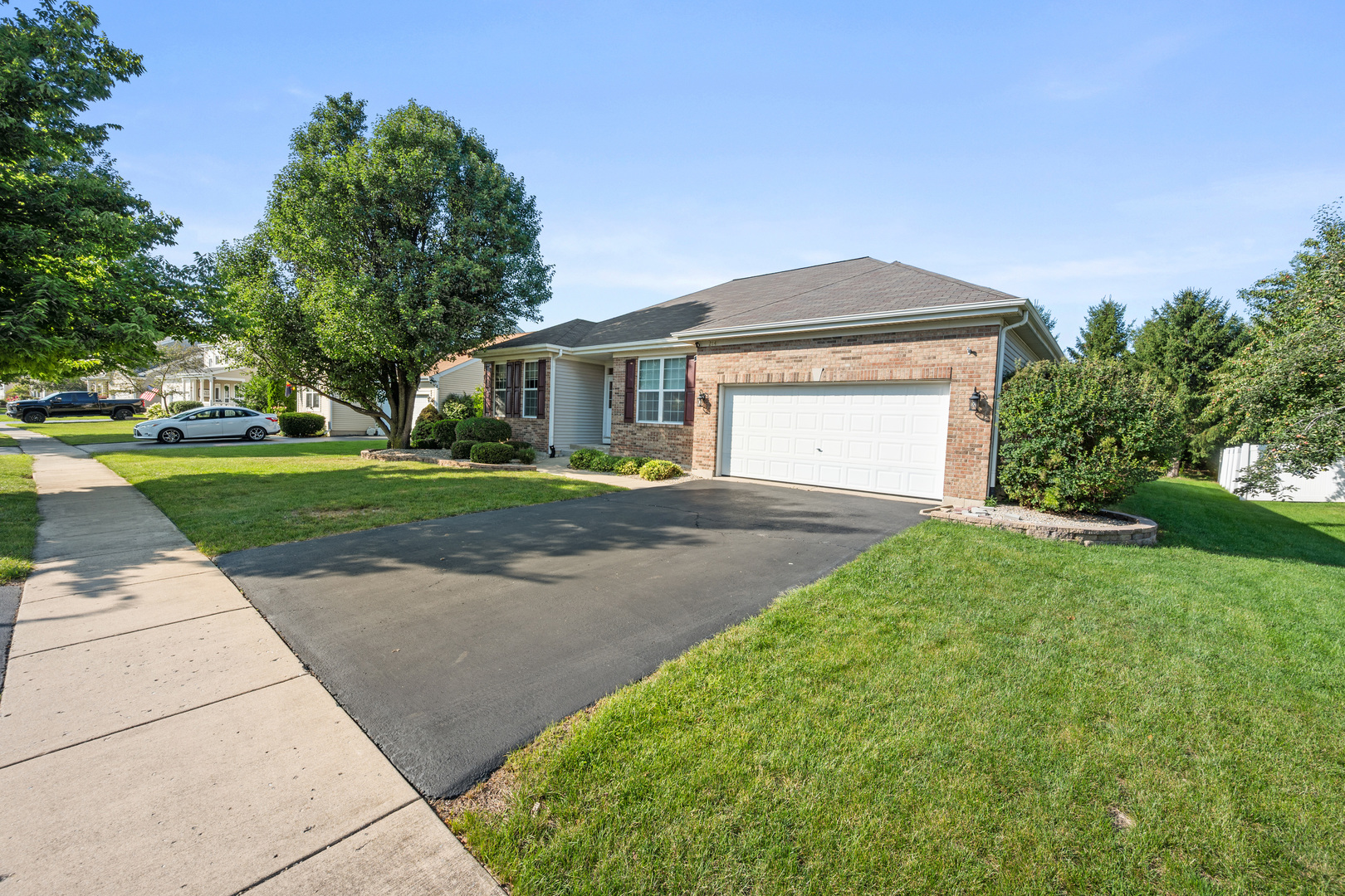 214 Stearn Drive, Genoa, IL 60135