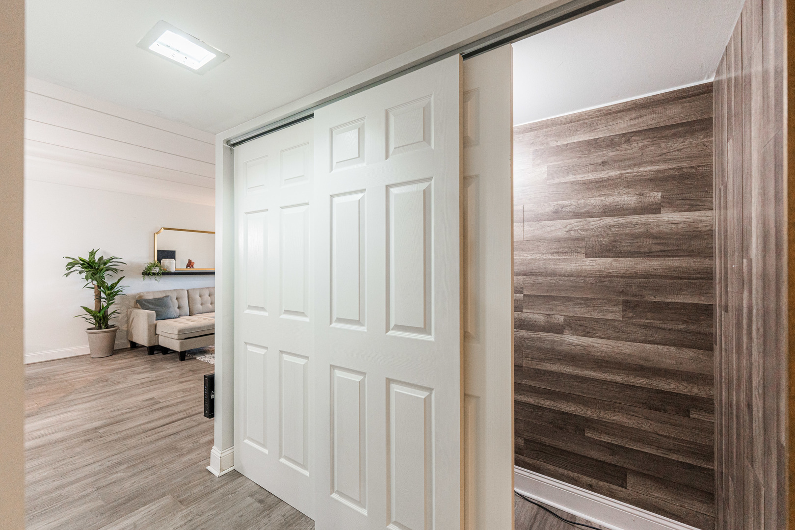5S040 Pebblewood Lane #W303, Naperville, IL 60563