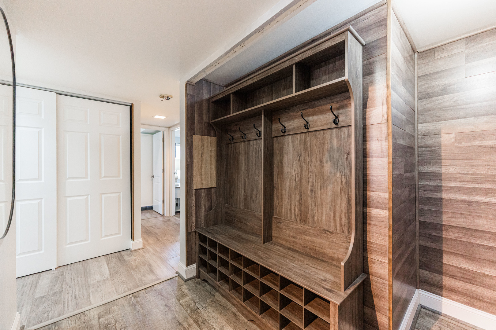 5S040 Pebblewood Lane #W303, Naperville, IL 60563