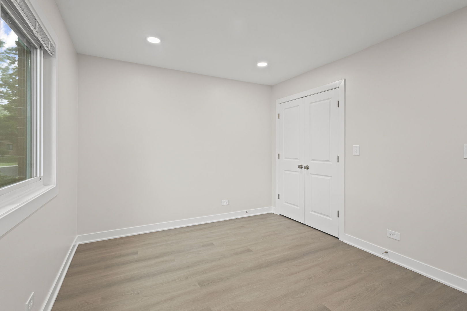 113 W Brandon Court #E11, Palatine, IL 60067