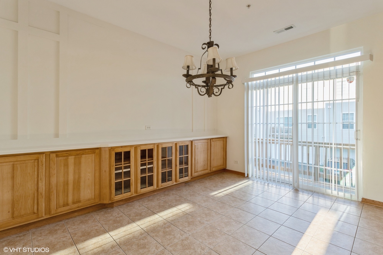3727 BAILEY Road #3727, Yorkville, IL 60560