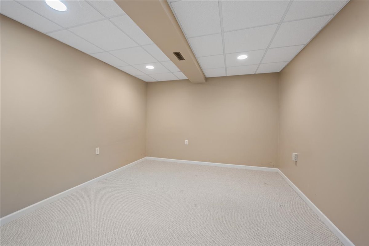 3500 Veronica Street, Plano, IL 60545