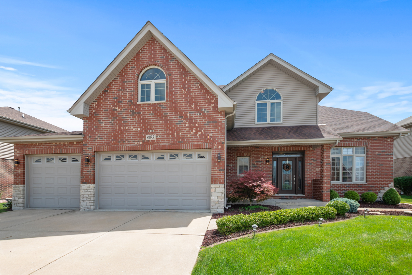 21139 Vivienne Drive, Matteson, IL 60443