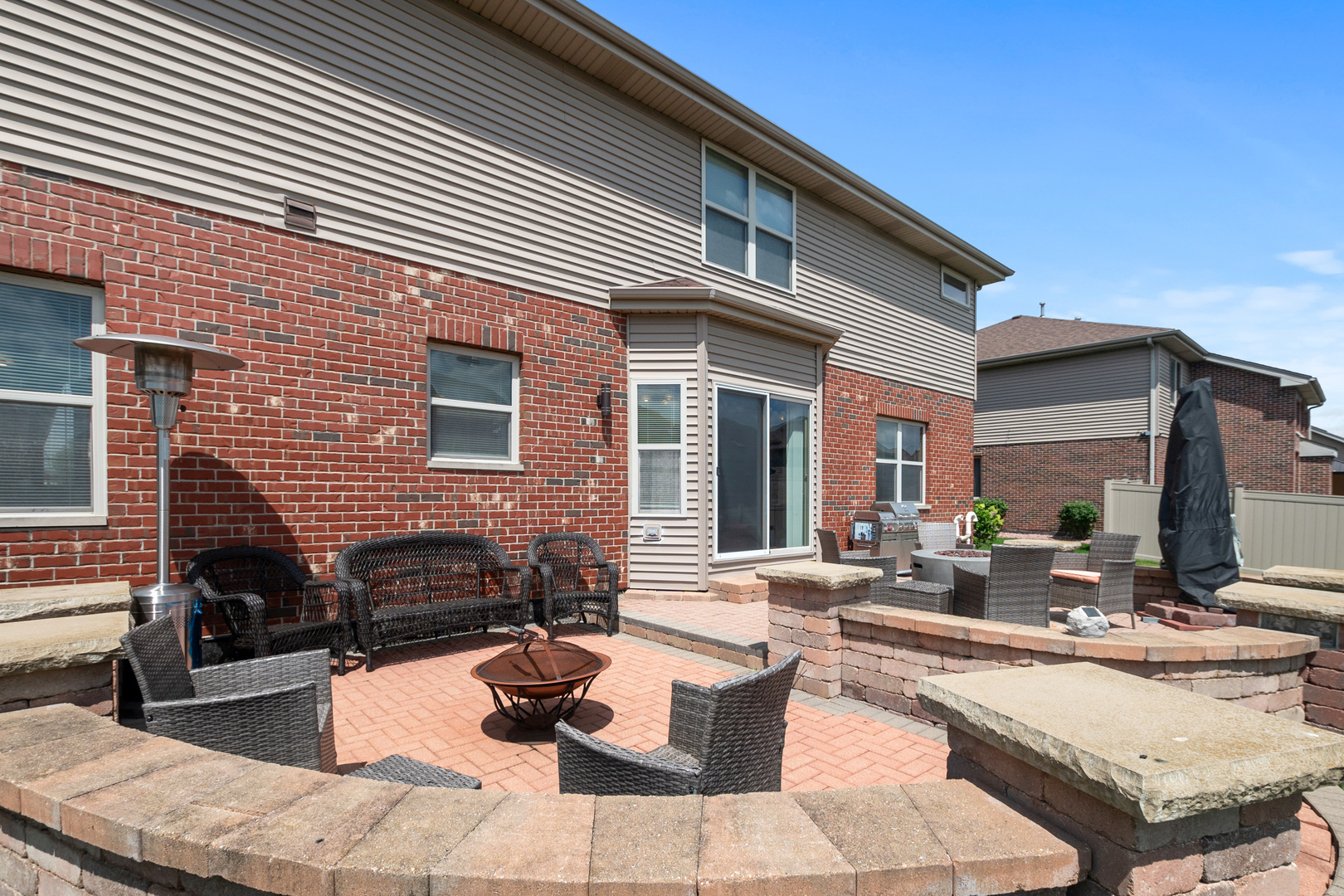 21139 Vivienne Drive, Matteson, IL 60443