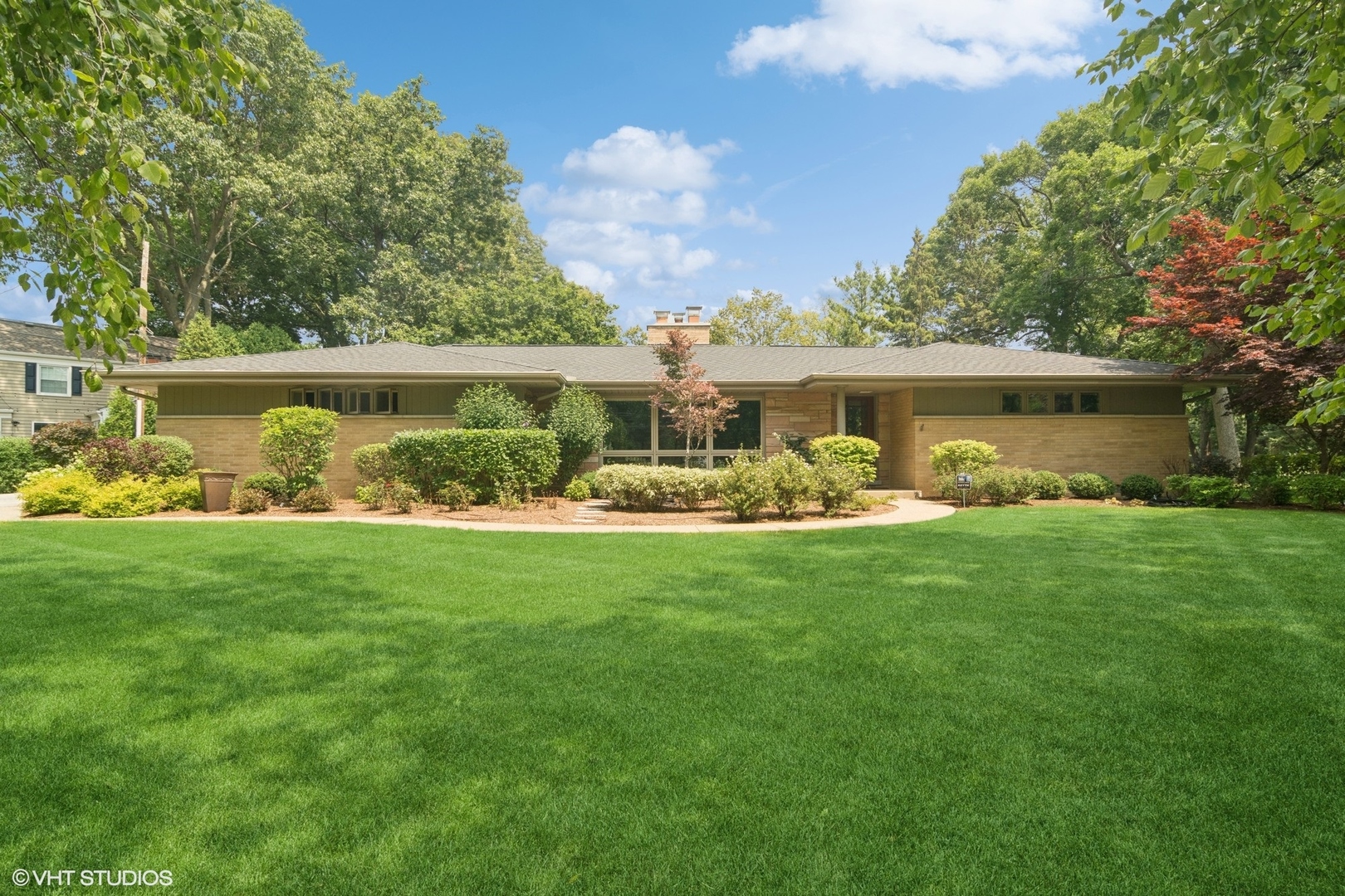 2007 Crestwood Lane, Palatine, IL 60067