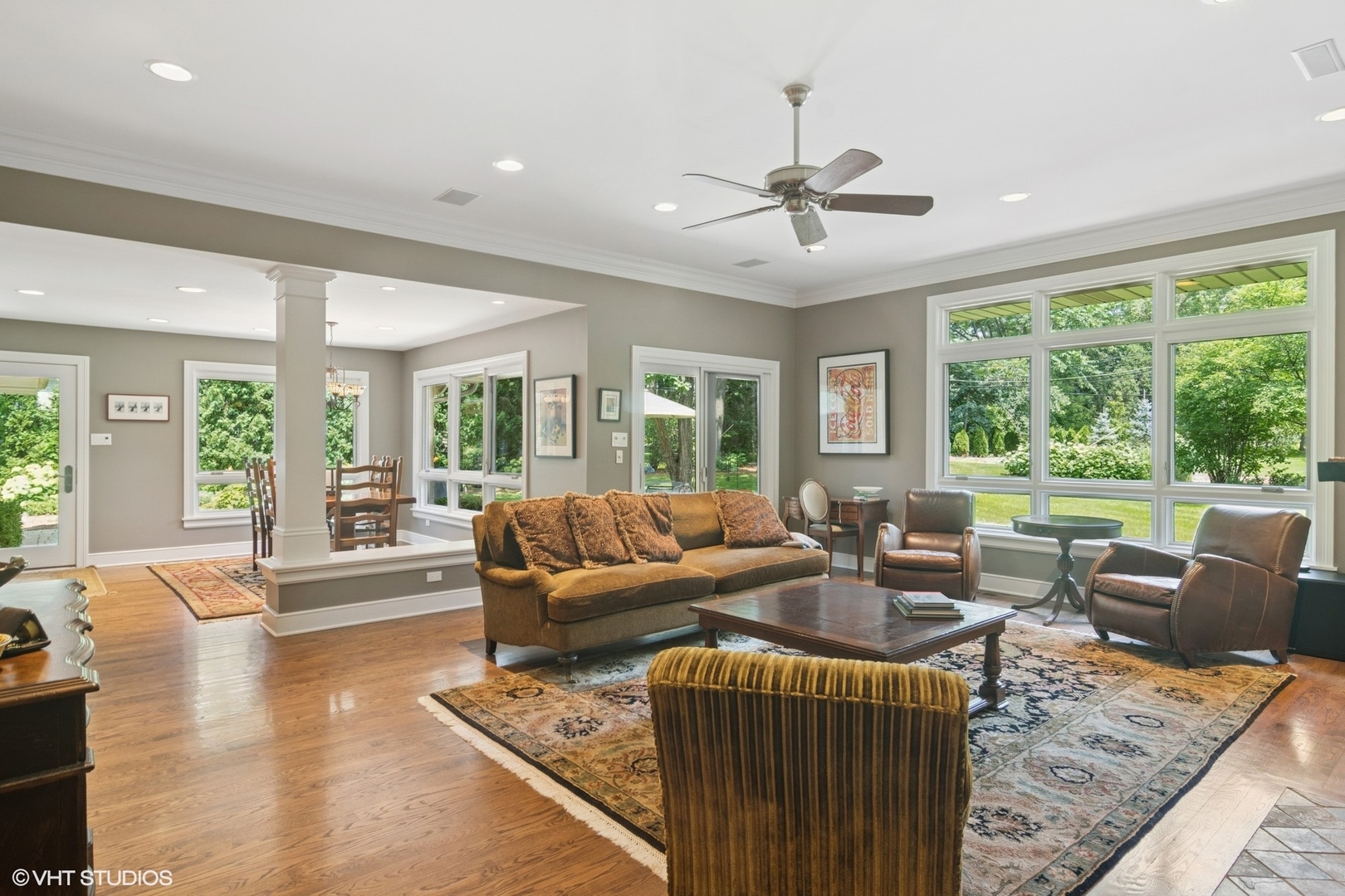 2007 Crestwood Lane, Palatine, IL 60067