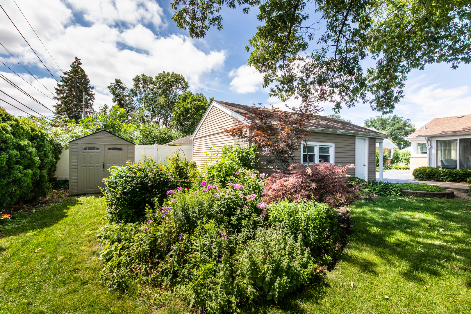 1409 S 5th Avenue, Des Plaines, IL 60018