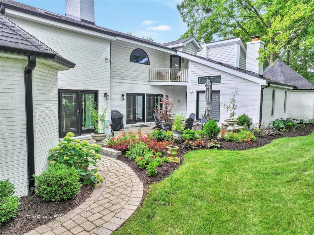 1417 Sherwood Lane, Geneva, IL 60134