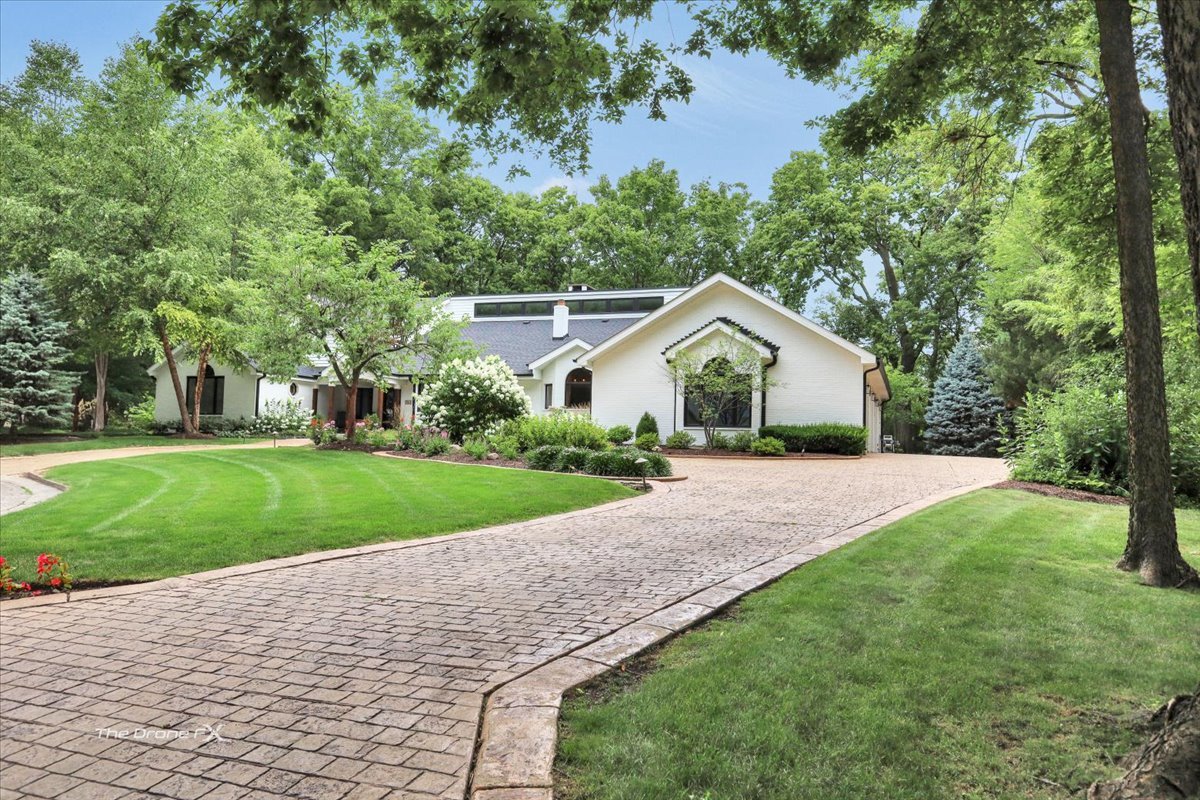 1417 Sherwood Lane, Geneva, IL 60134