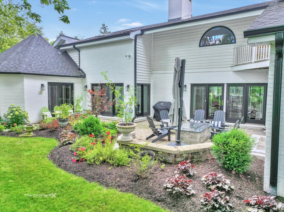 1417 Sherwood Lane, Geneva, IL 60134