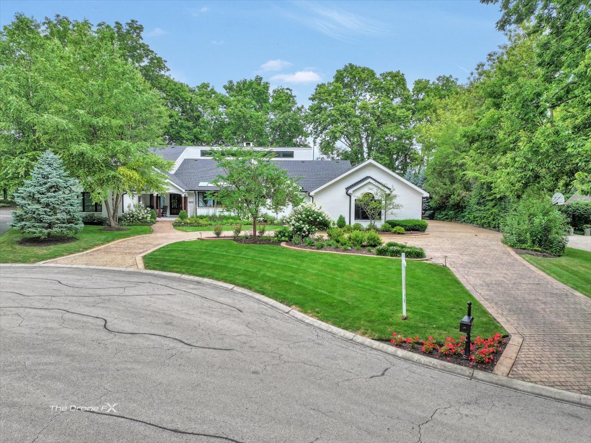 1417 Sherwood Lane, Geneva, IL 60134