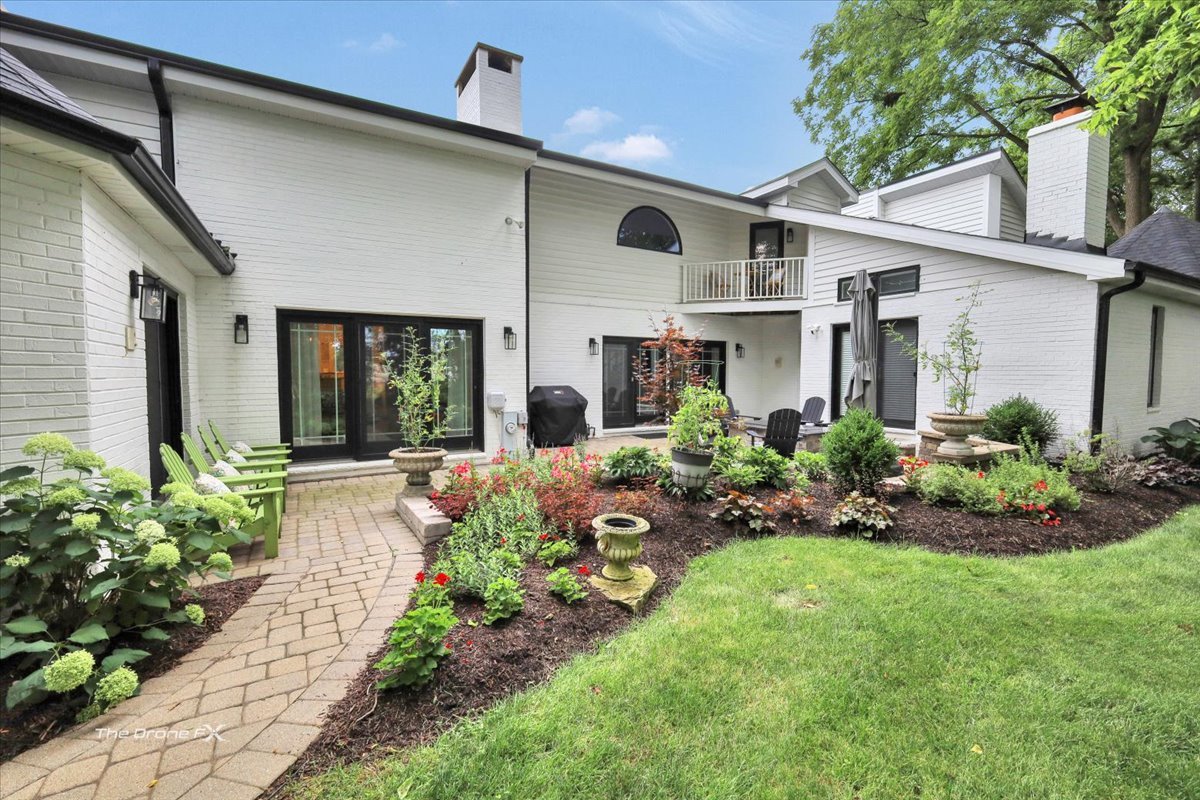 1417 Sherwood Lane, Geneva, IL 60134