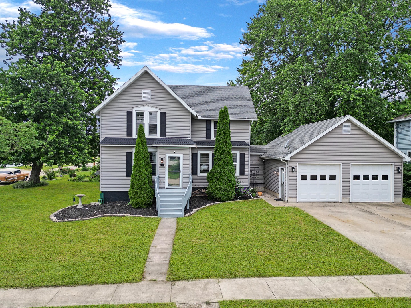 444 S Chestnut Street, Princeton, IL 61356