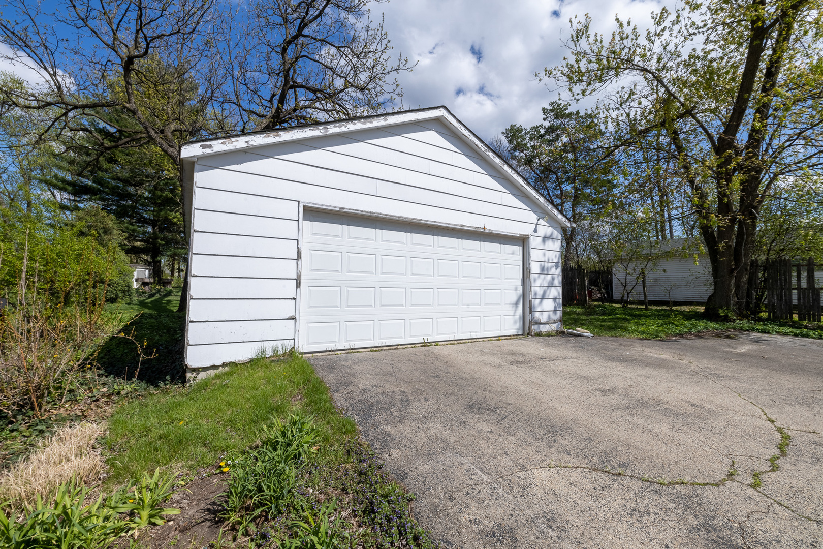 4231 Belle Aire Lane, Downers Grove, IL 60515