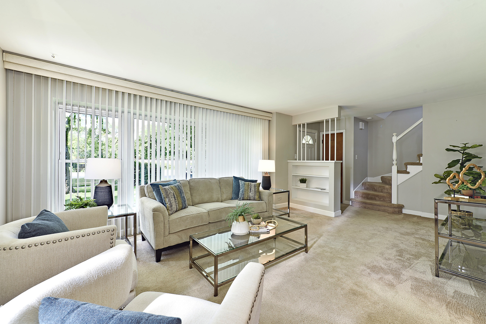1116 W Northwest Highway, Arlington Heights, IL 60004