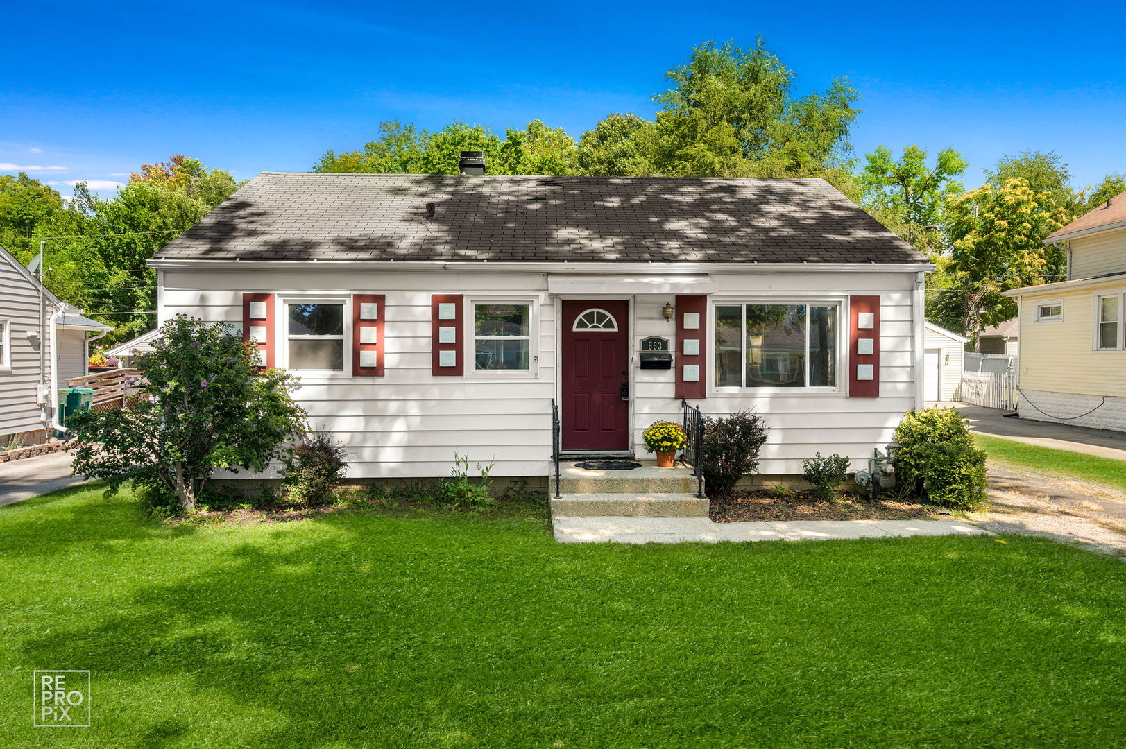 963 Campbell Street, Joliet, IL 60435