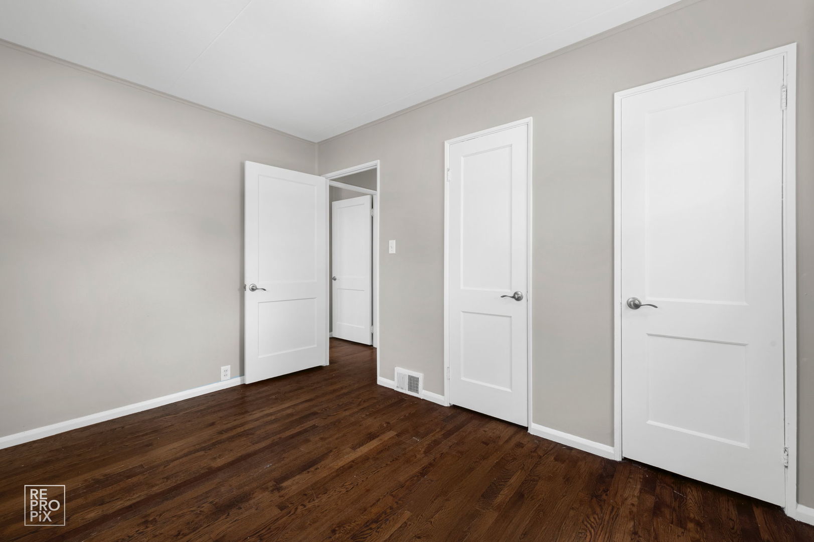 963 Campbell Street, Joliet, IL 60435