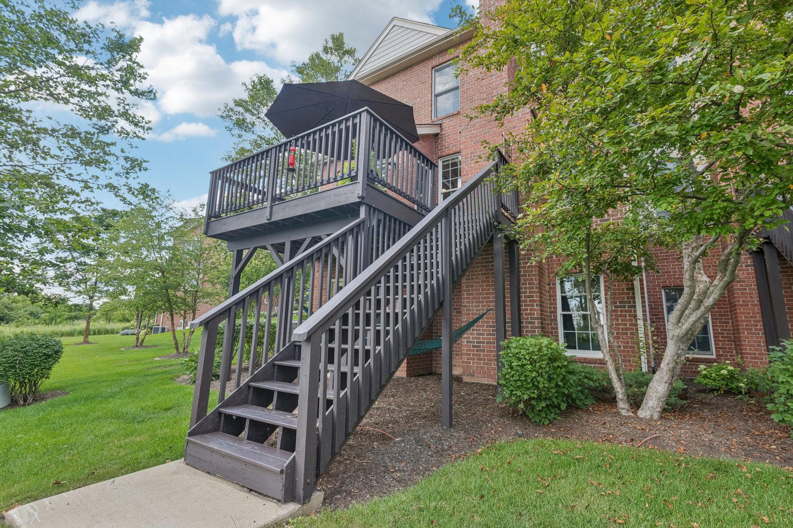23 Harborside Way, Hawthorn Woods, IL 60047