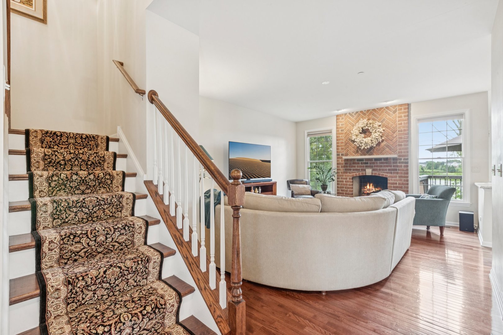 23 Harborside Way, Hawthorn Woods, IL 60047
