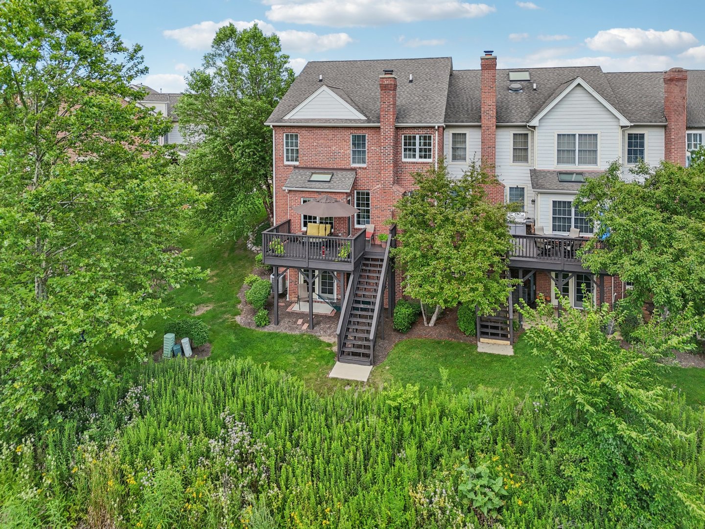 23 Harborside Way, Hawthorn Woods, IL 60047