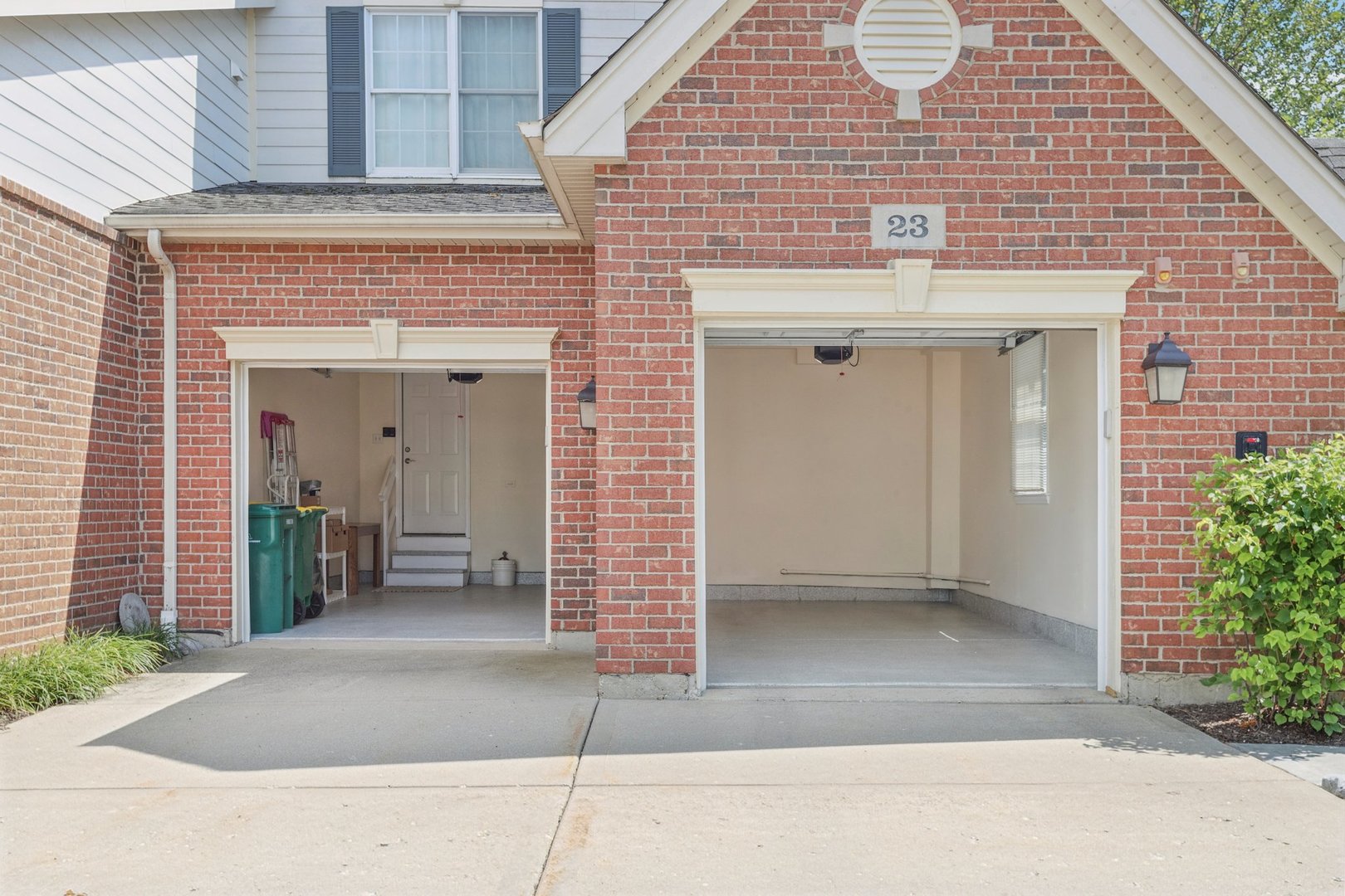 23 Harborside Way, Hawthorn Woods, IL 60047